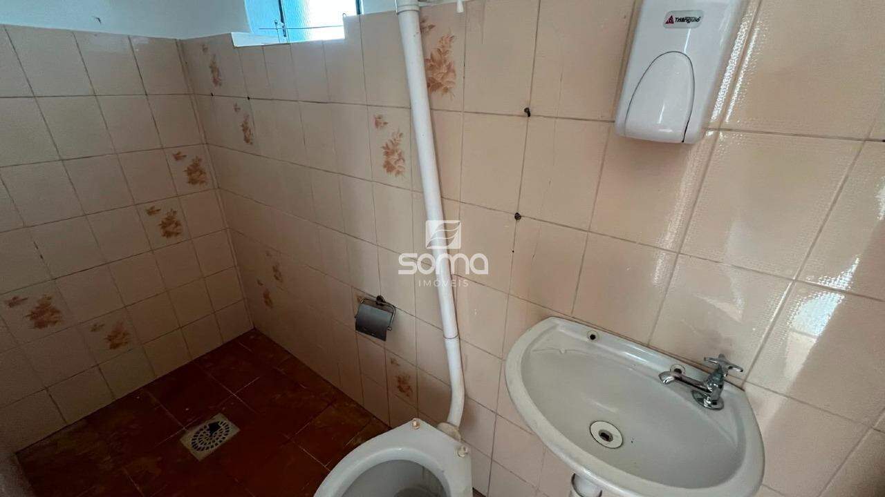 Casa à venda no Célvia: