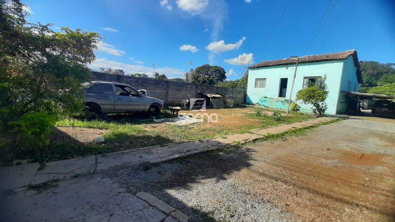 Casa à venda no Centro: 