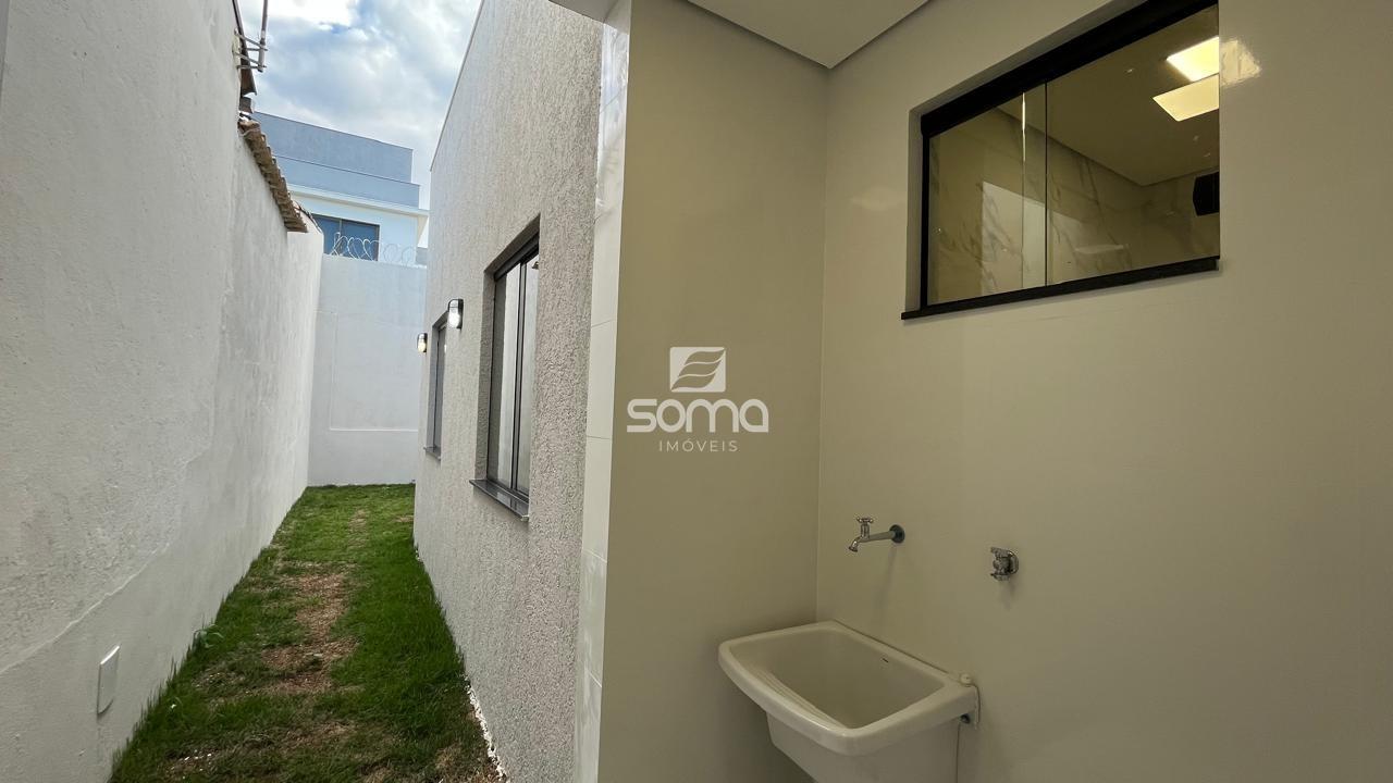 Casa Geminada à venda no Názia II: 