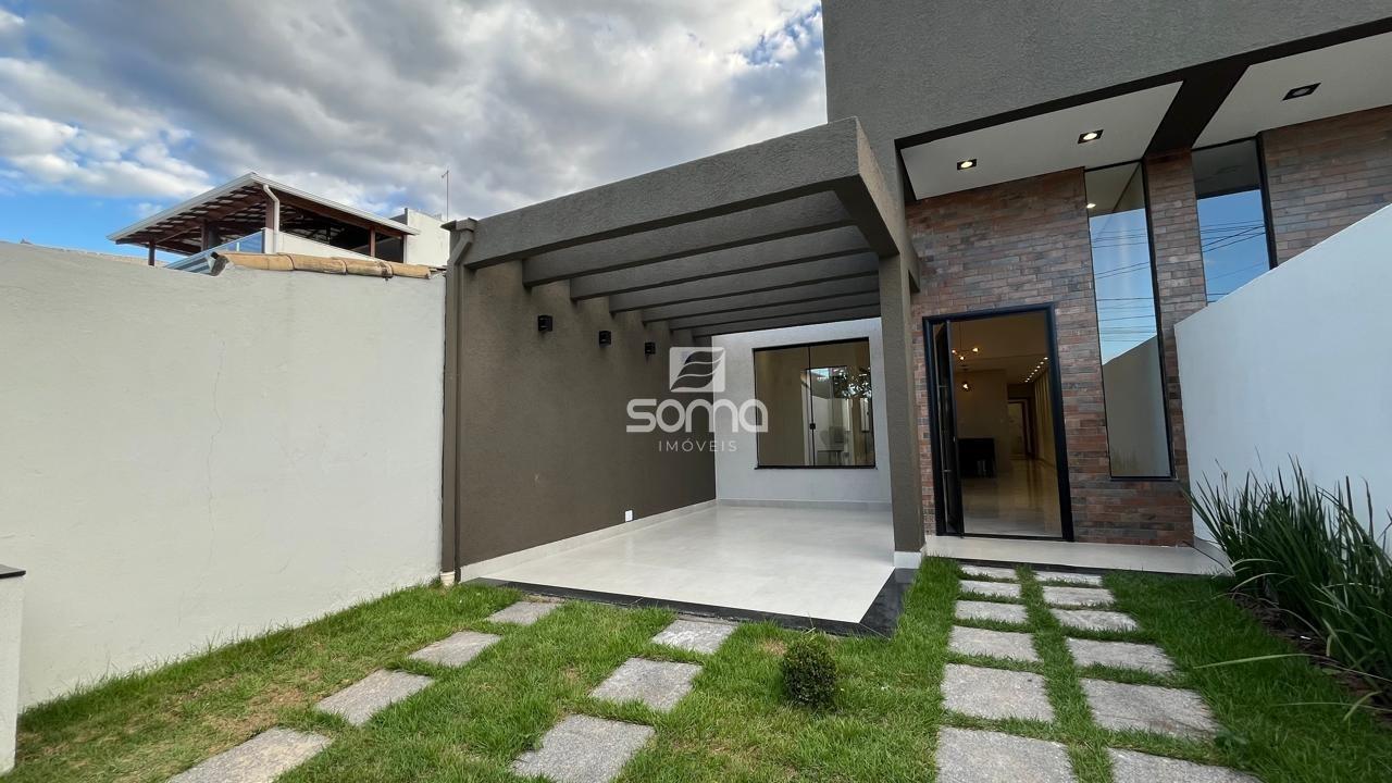 Casa Geminada à venda no Názia II: 