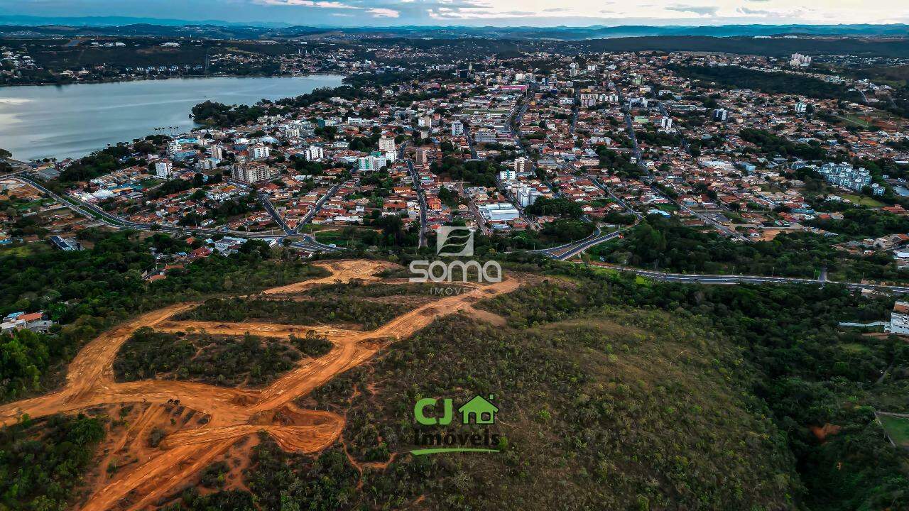 Lote à venda no Alto Belvedere: