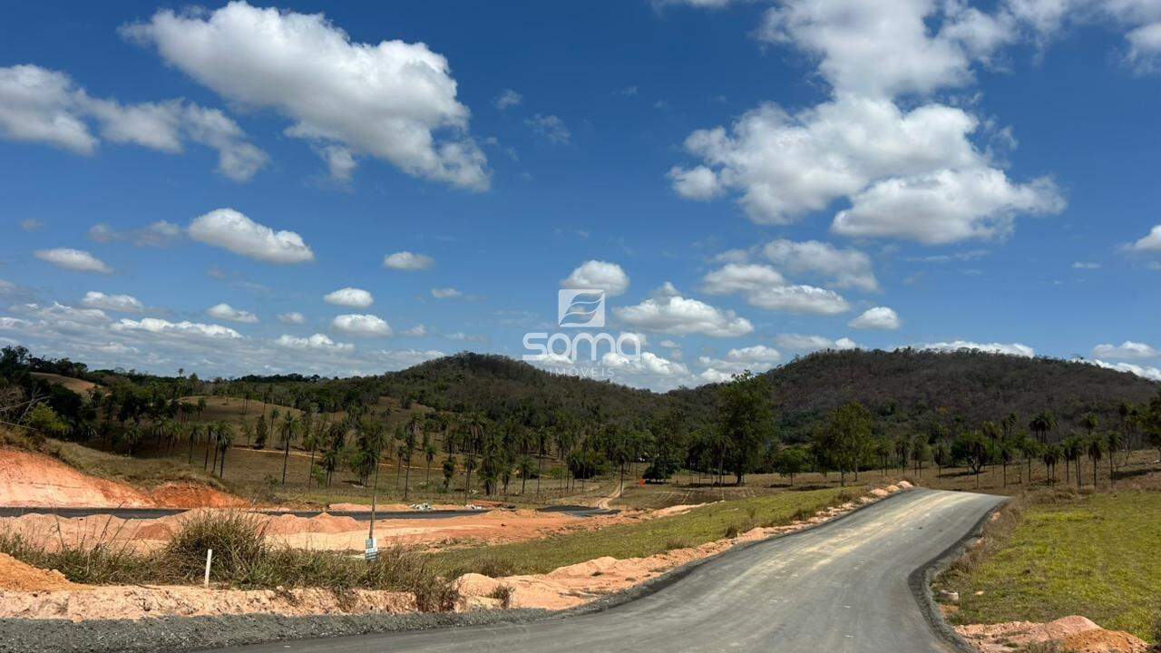 Lote à venda no Campos das Aroeiras: 