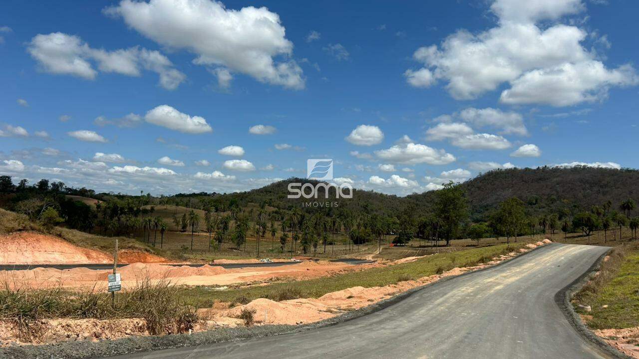 Lote à venda no Campos das Aroeiras: 