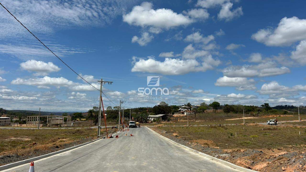 Lote à venda no Campos das Aroeiras: 