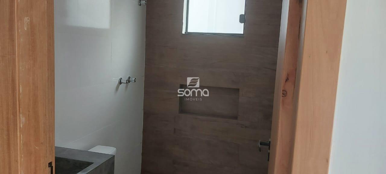 Casa Geminada à venda no Cachoeira: 