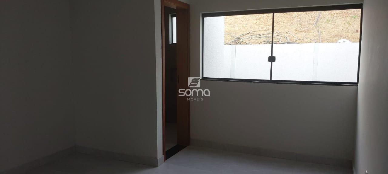 Casa Geminada à venda no Cachoeira: 