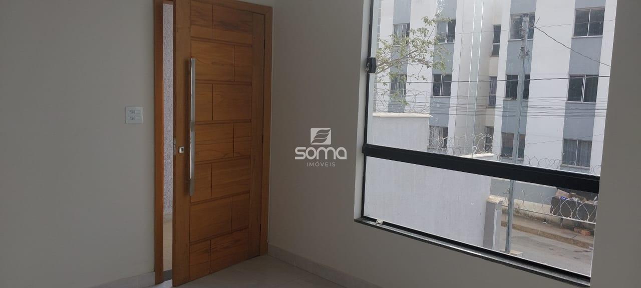 Casa Geminada à venda no Cachoeira: 