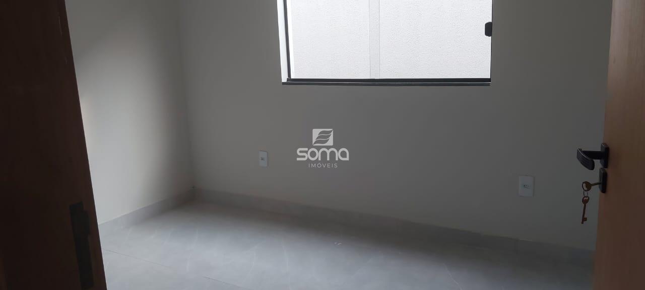 Casa Geminada à venda no Cachoeira: 