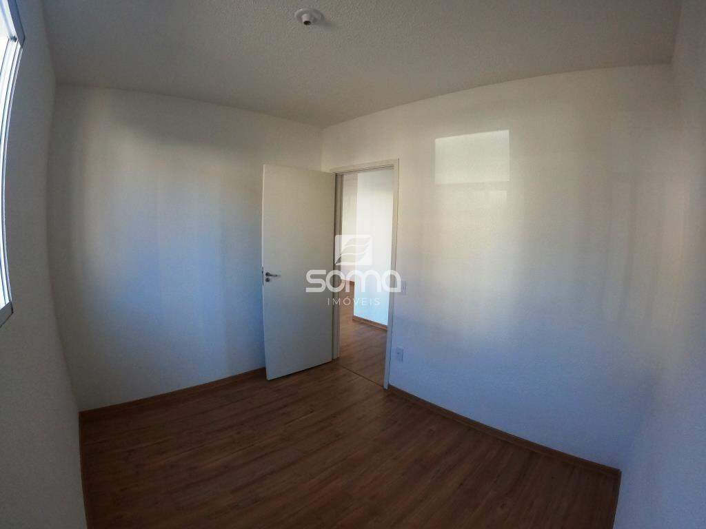 Apartamento para aluguel no Serra Dourada: