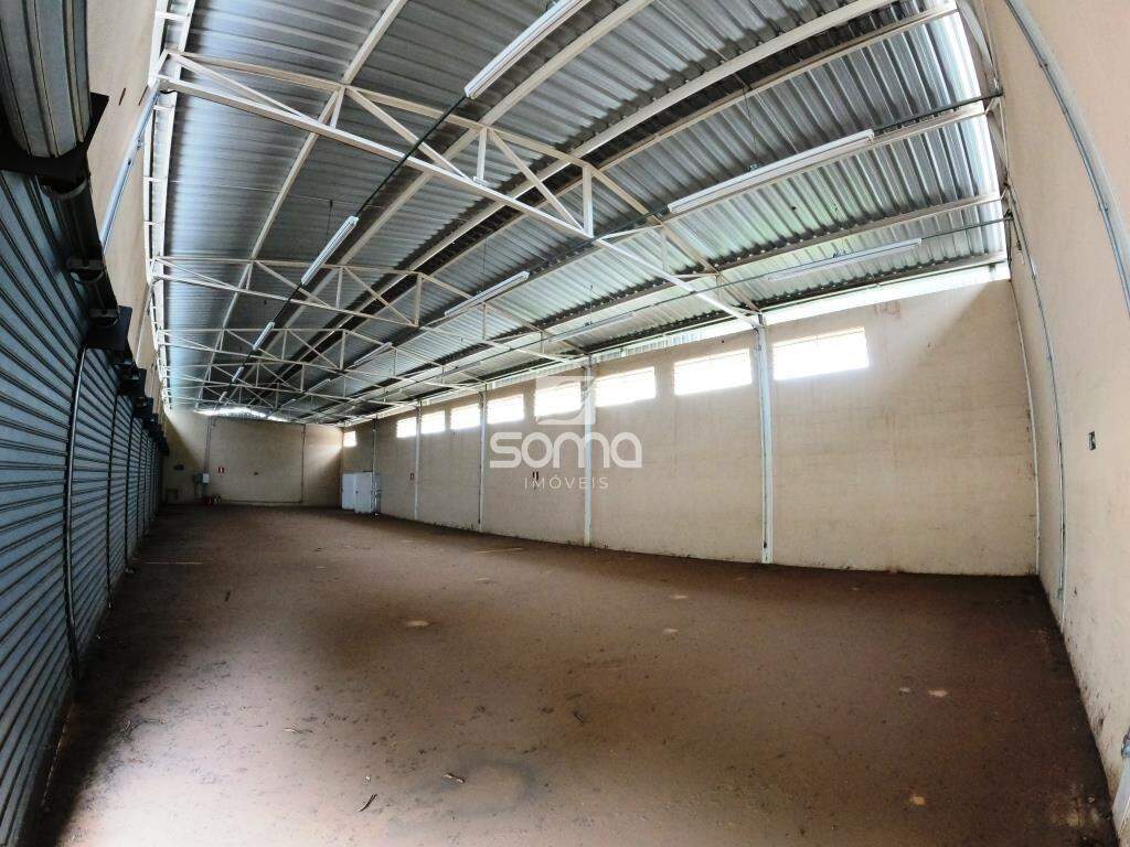 Galpão para aluguel no Angicos : 