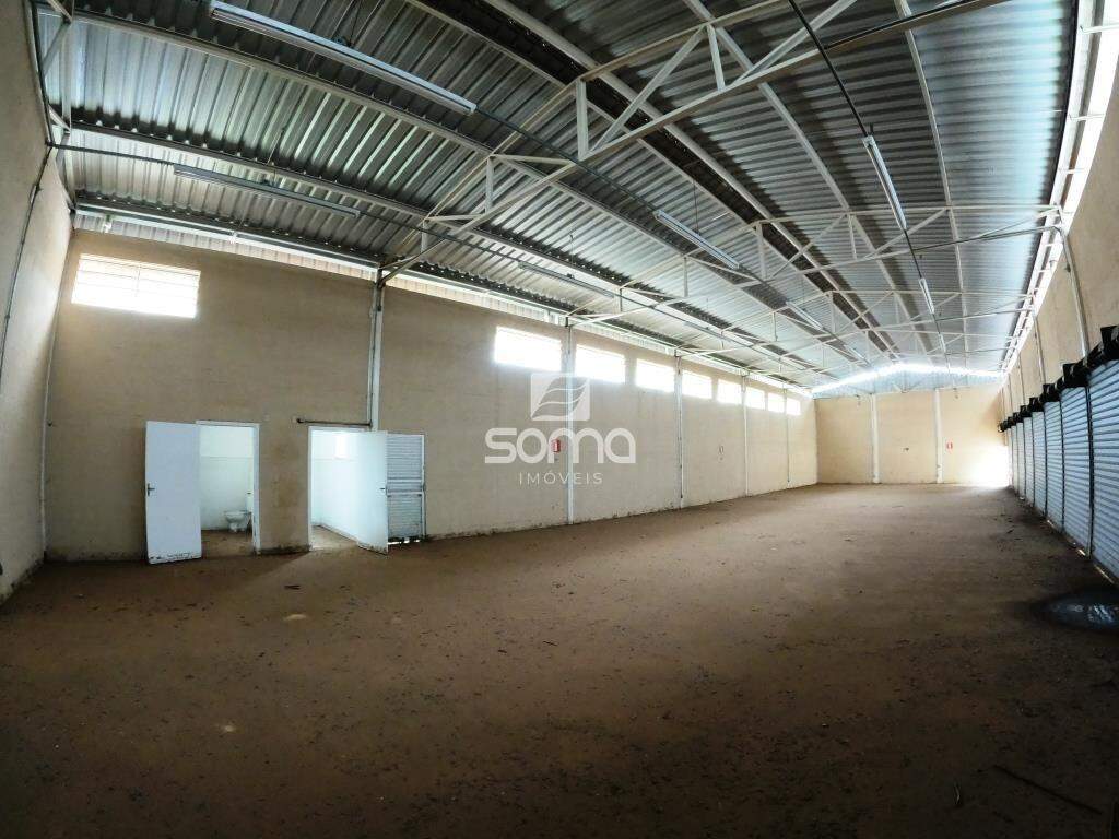 Galpão para aluguel no Angicos : 