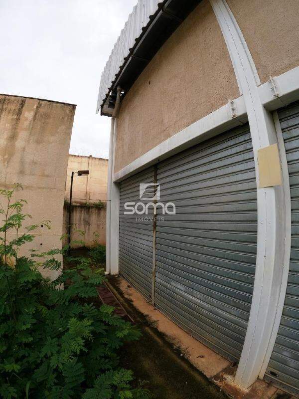 Loja para aluguel no Angicos : 