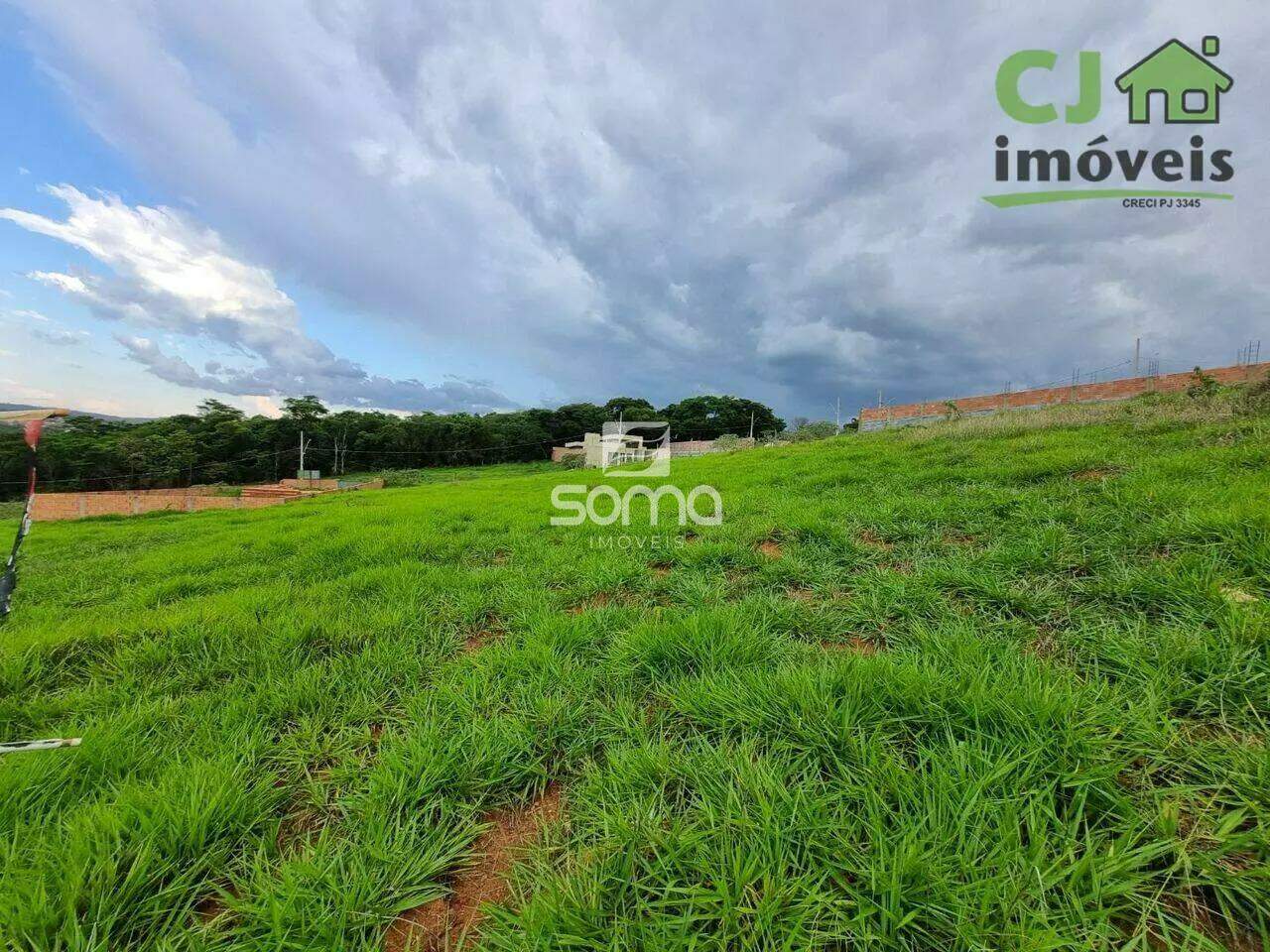 Lote à venda no Gran Perola:
