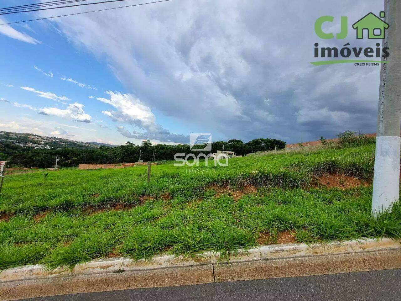 Lote à venda no Gran Perola: