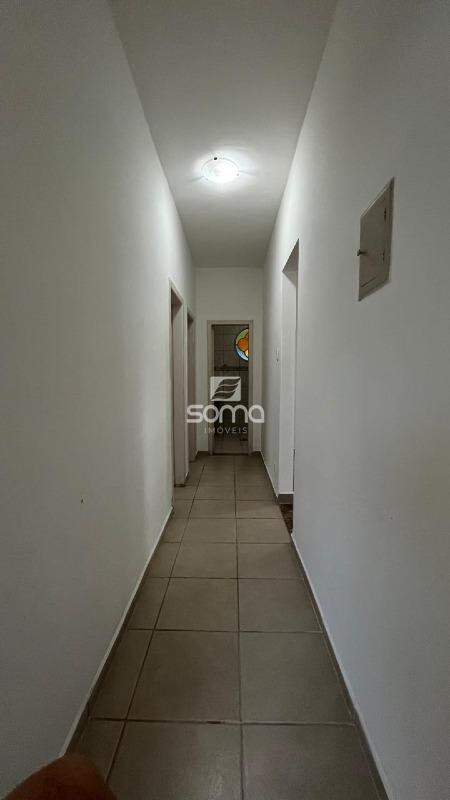 Casa à venda no Centro: