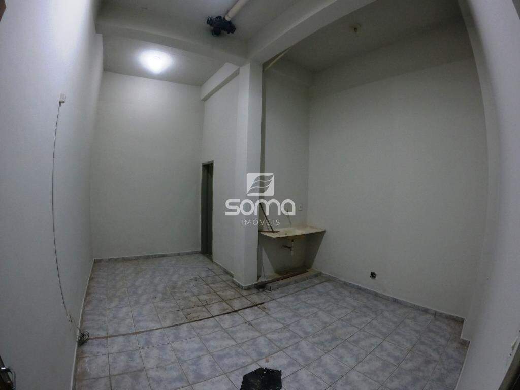 Loja para aluguel no Centro: 