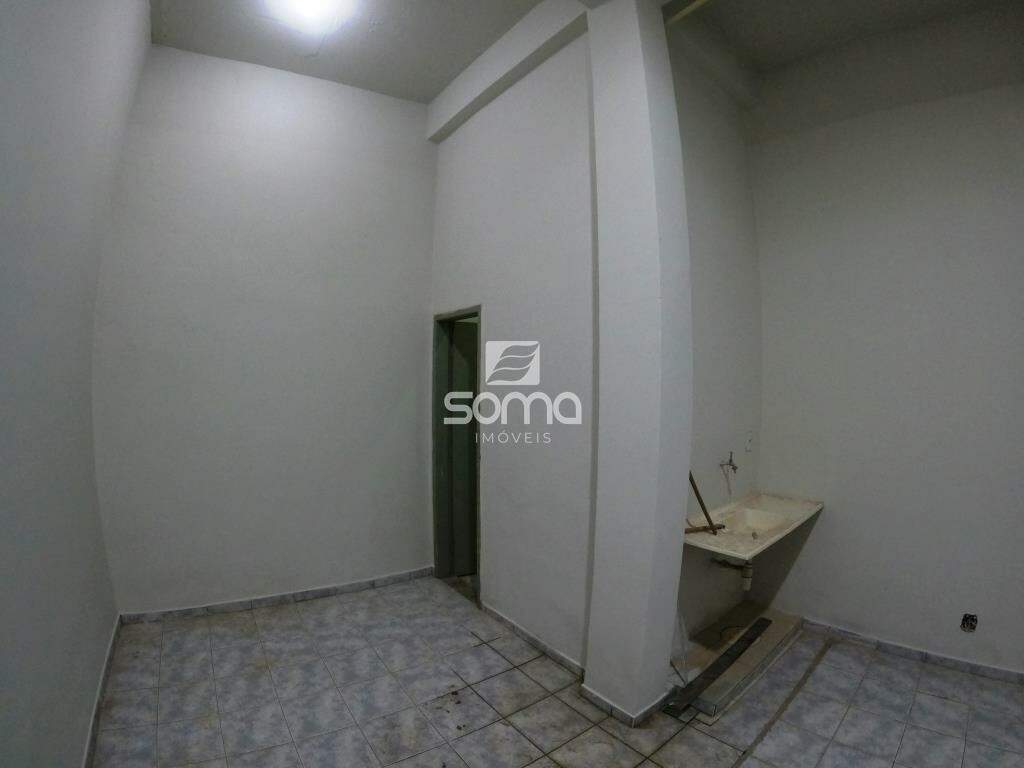 Loja para aluguel no Centro: 