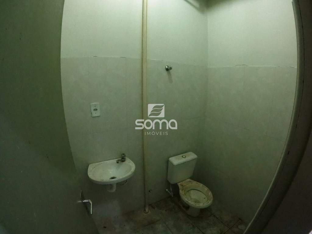 Loja para aluguel no Centro: 