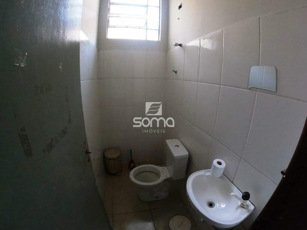 Loja para aluguel no Centro: 