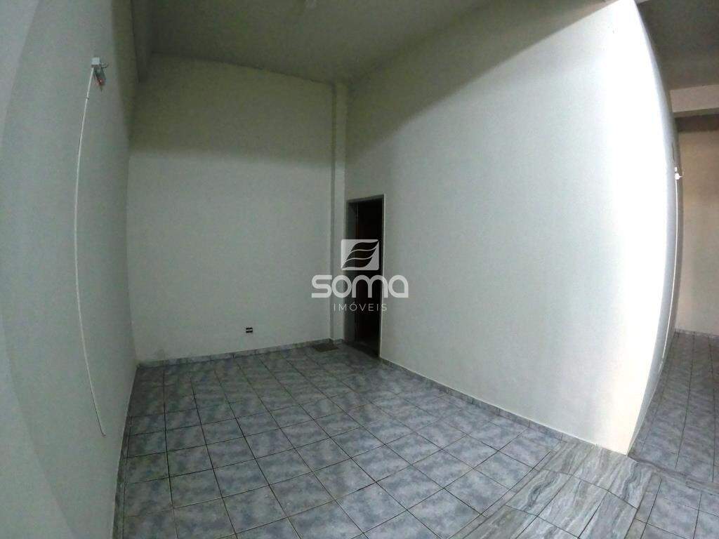 Loja para aluguel no Centro: 