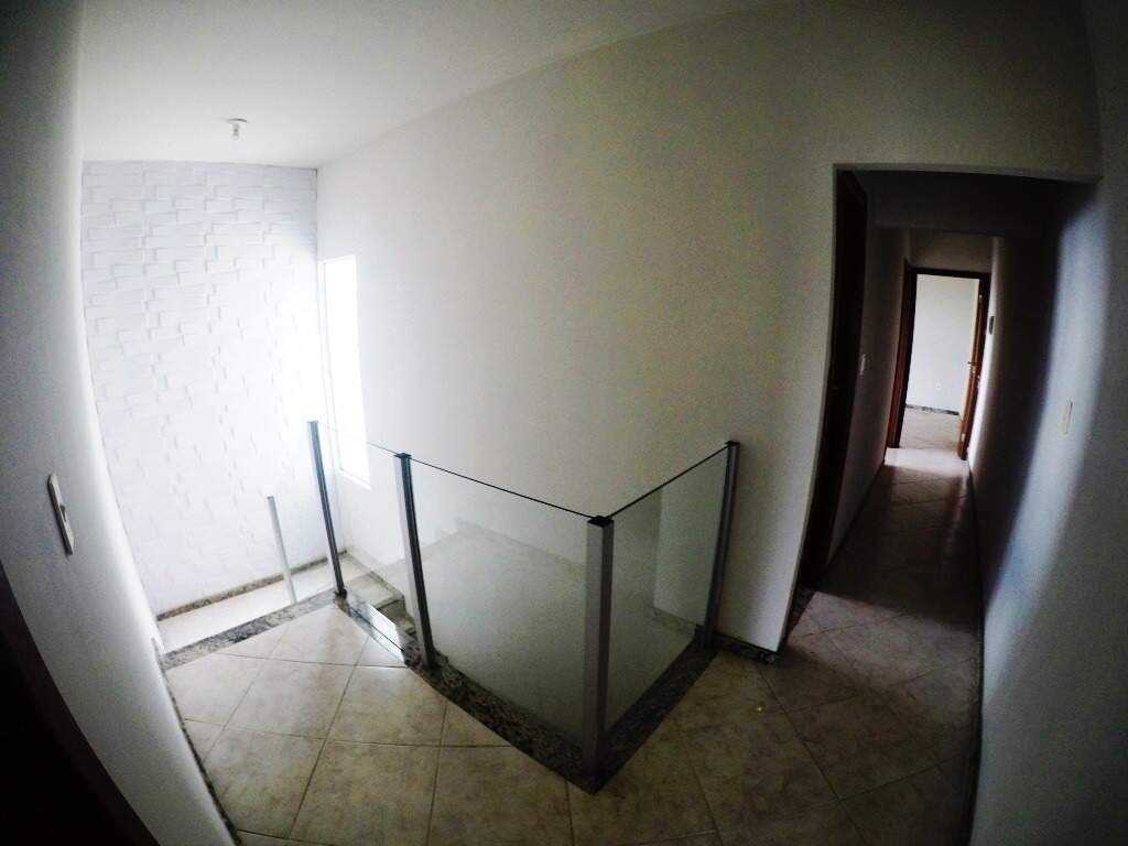 Casa à venda no Maria De Lourdes: 