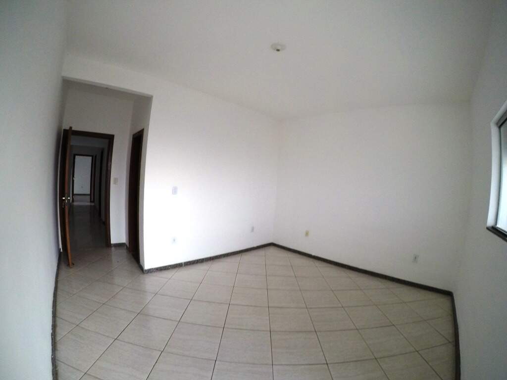 Casa à venda no Maria De Lourdes: 