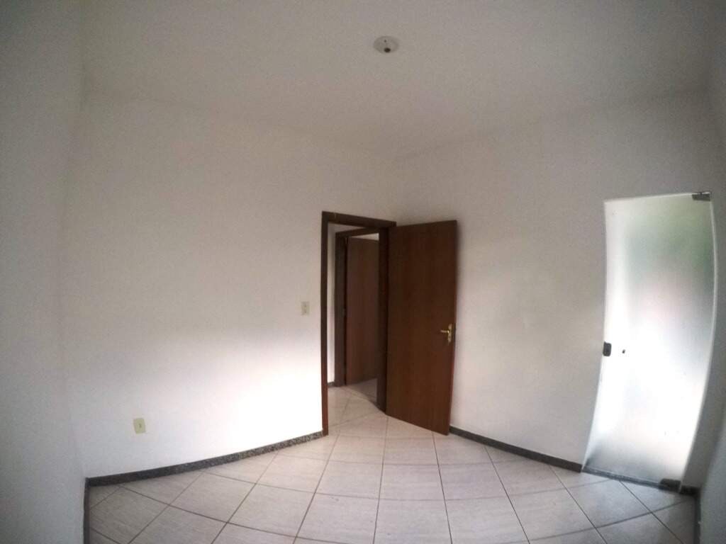 Casa à venda no Maria De Lourdes: 