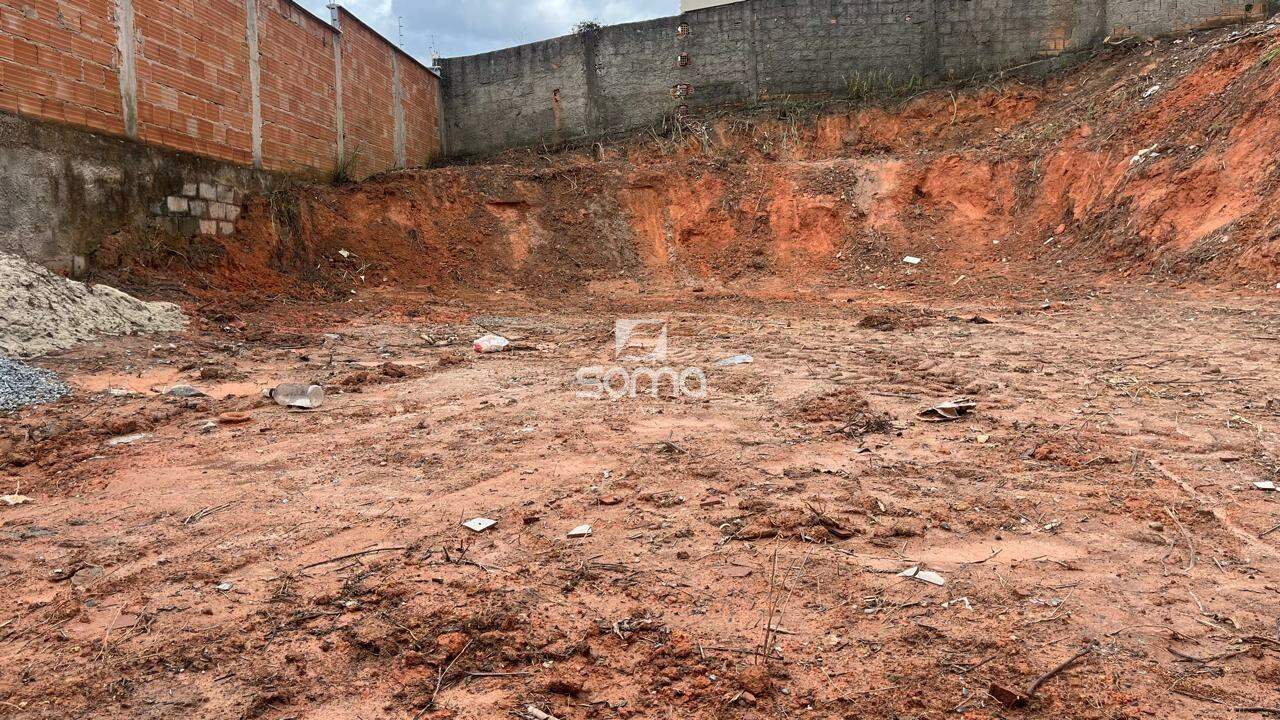 Lote à venda no Gávea II: