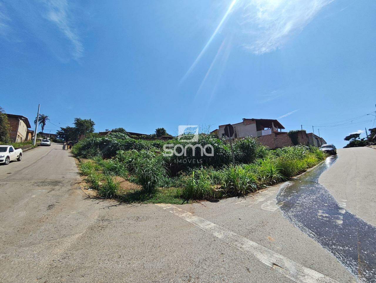Lote à venda no Imperial: