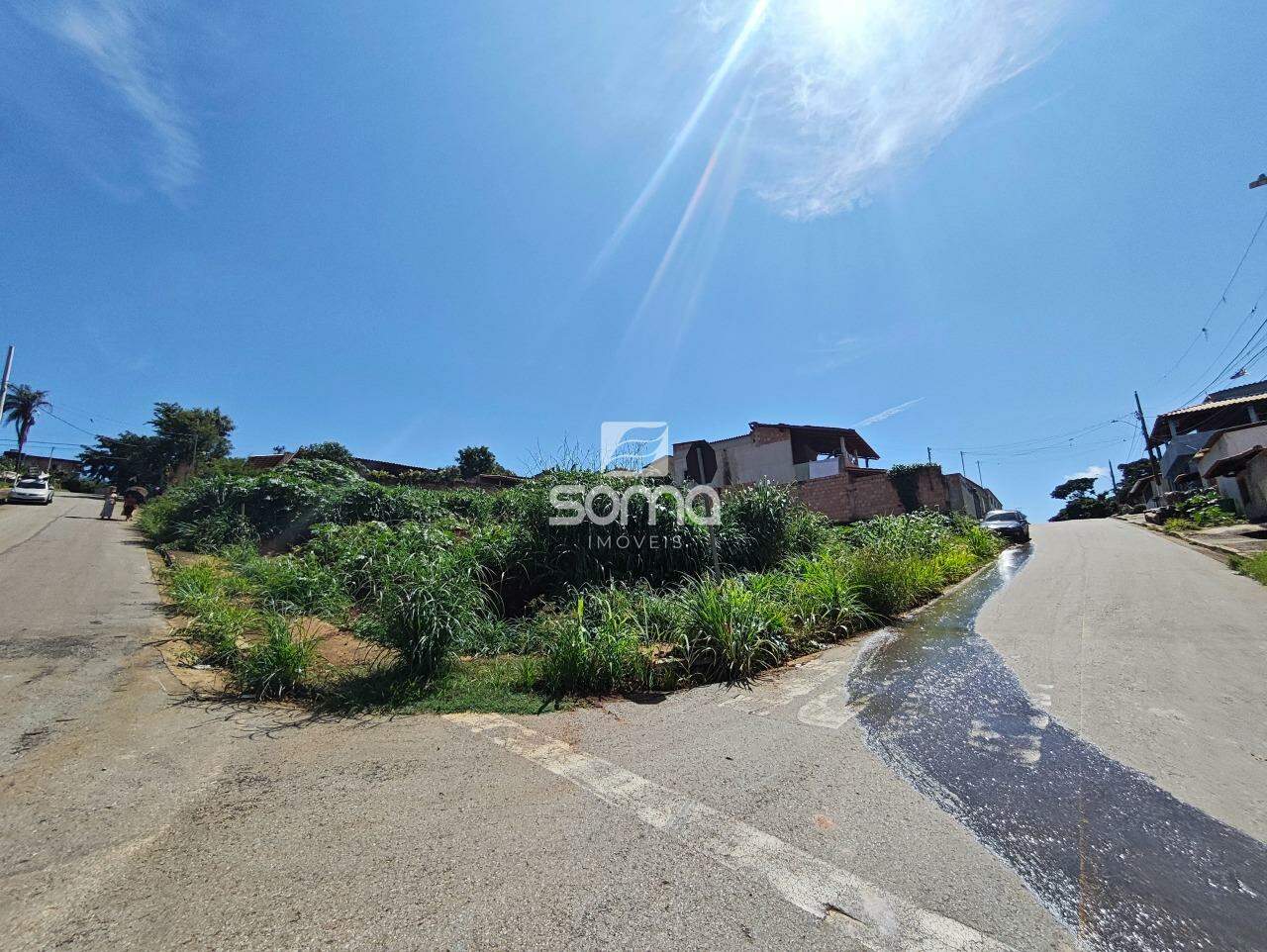 Lote à venda no Imperial: