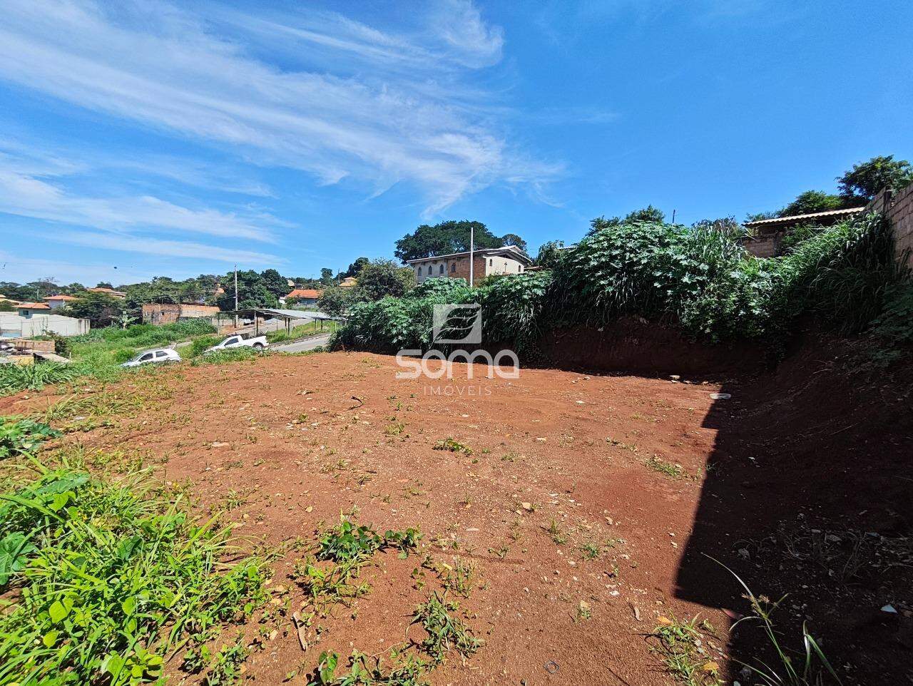 Lote à venda no Imperial: