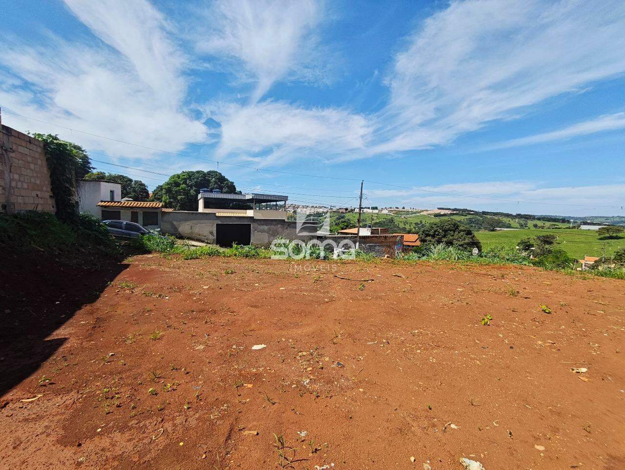 Lote à venda no Imperial: