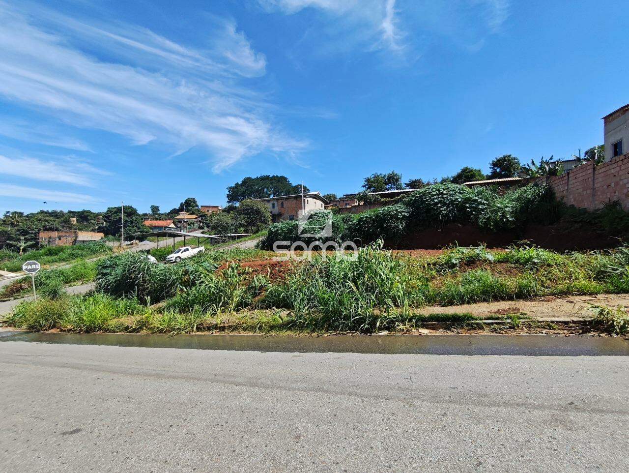 Lote à venda no Imperial:
