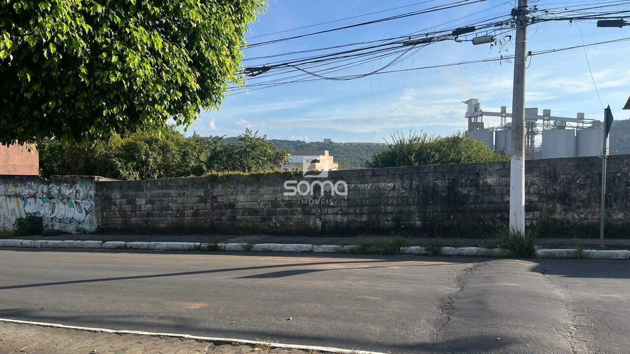 Lote à venda no Célvia: 