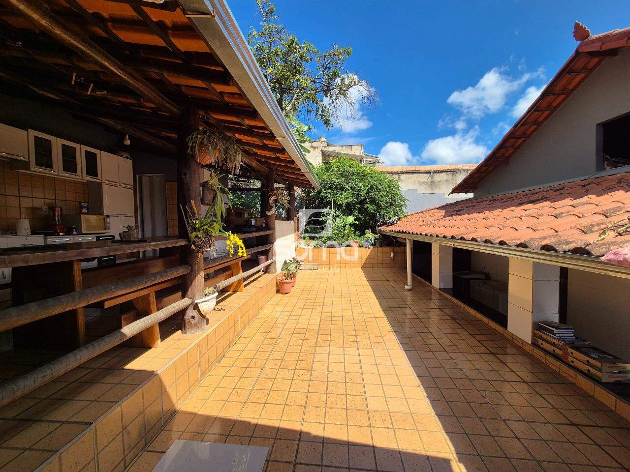 Casa à venda no Dom Pedro I: 