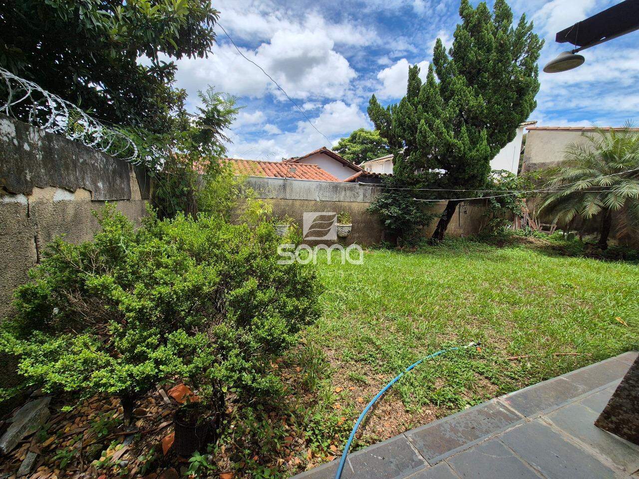 Casa à venda no Jardim Itau: 