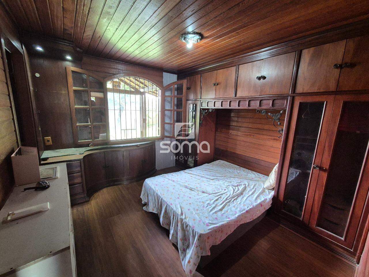 Casa à venda no Jardim Itau: 