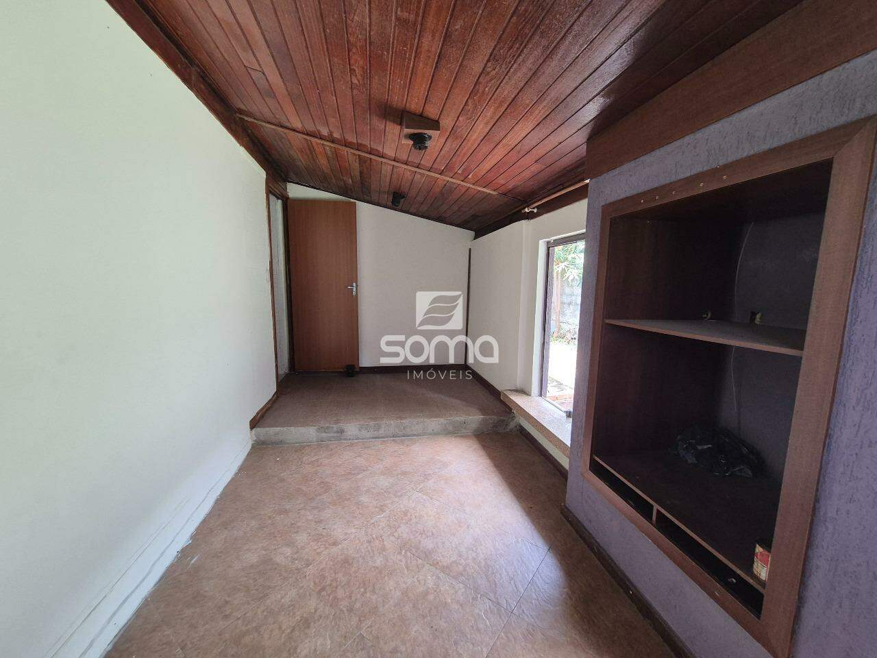 Casa à venda no Jardim Itau: 
