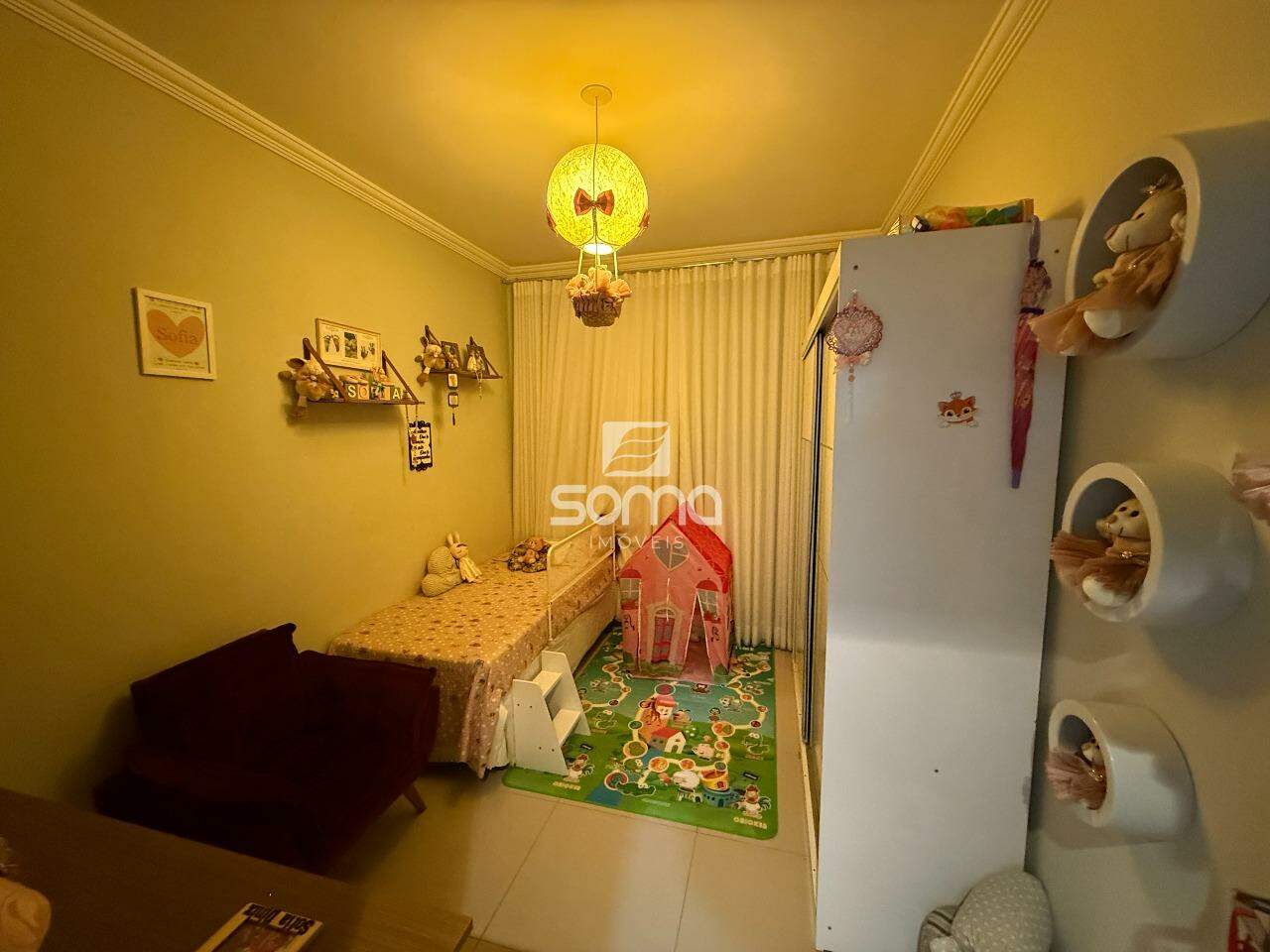 Casa à venda no Mantiqueira: 