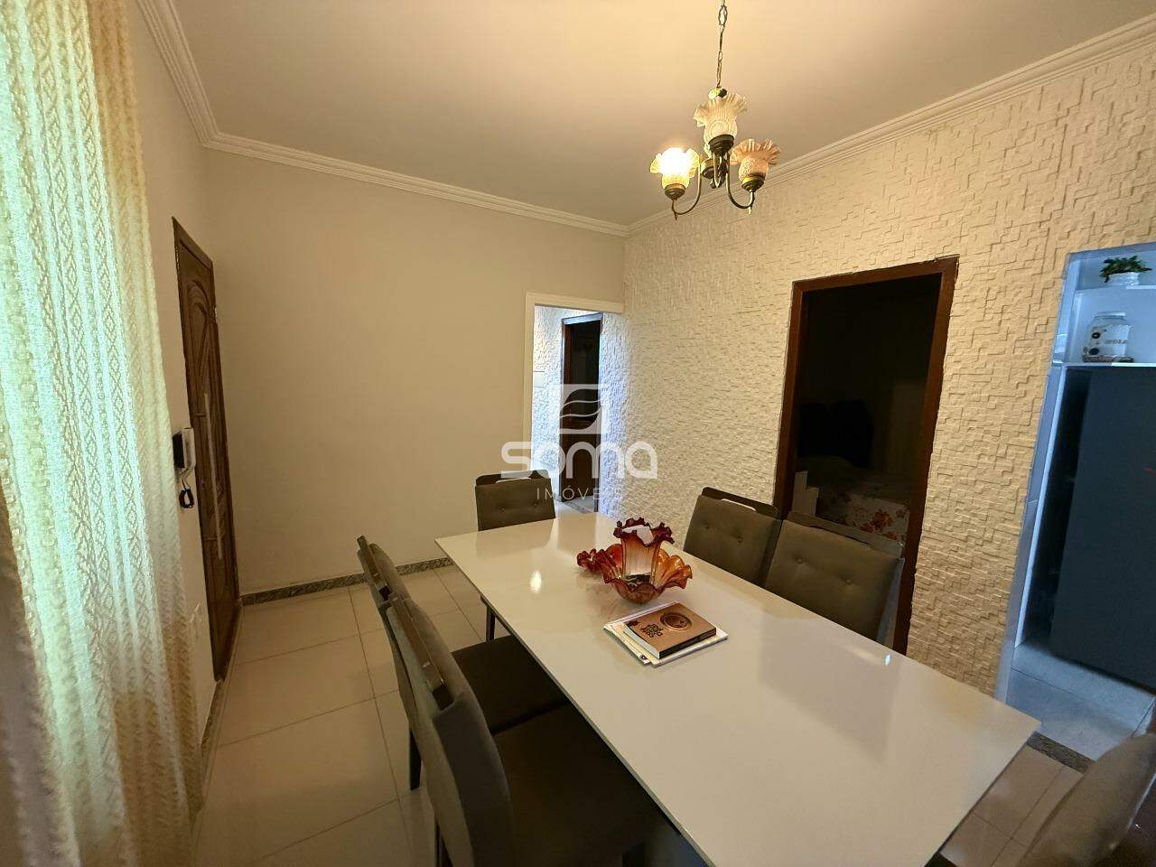 Casa à venda no Mantiqueira: 