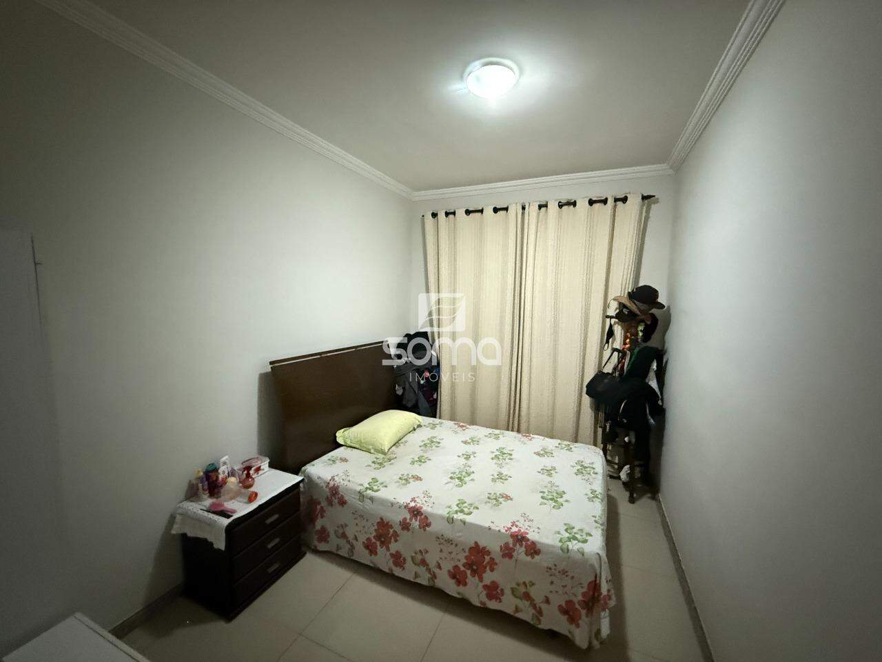 Casa à venda no Mantiqueira: 