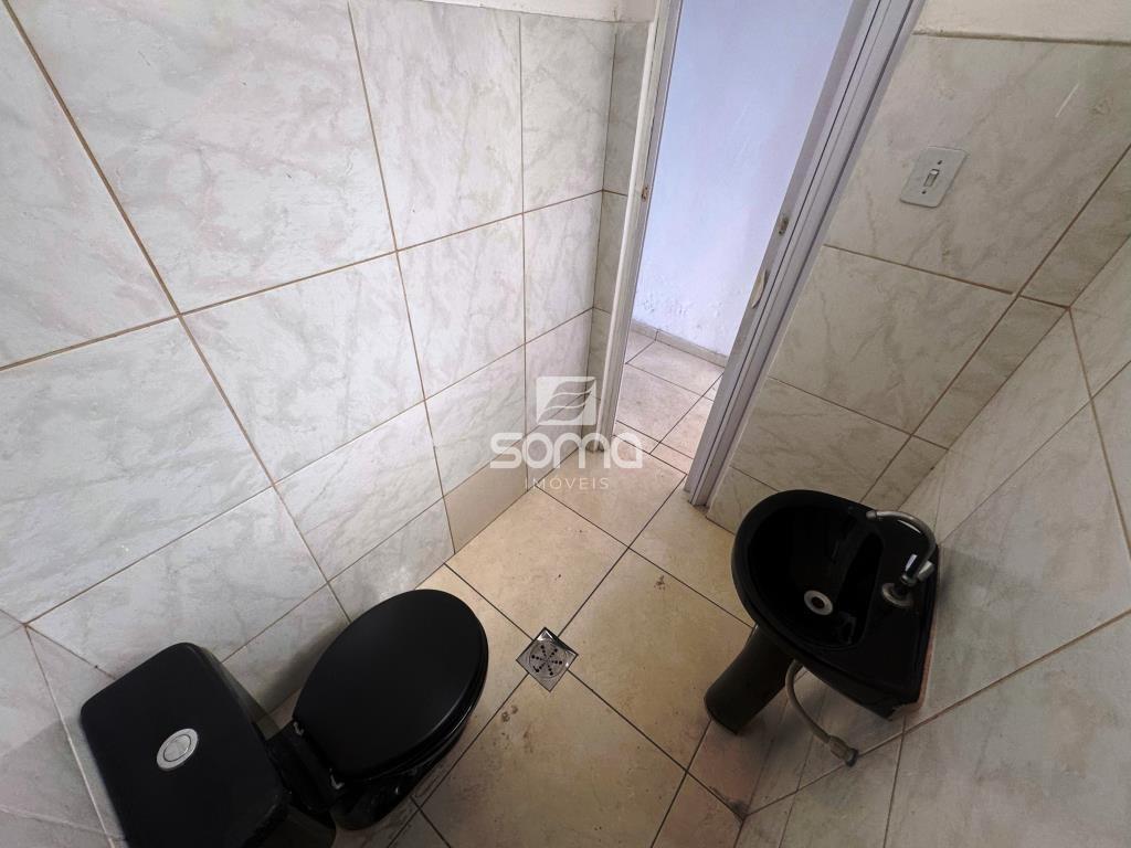 Loja para aluguel no Santo Antônio: 