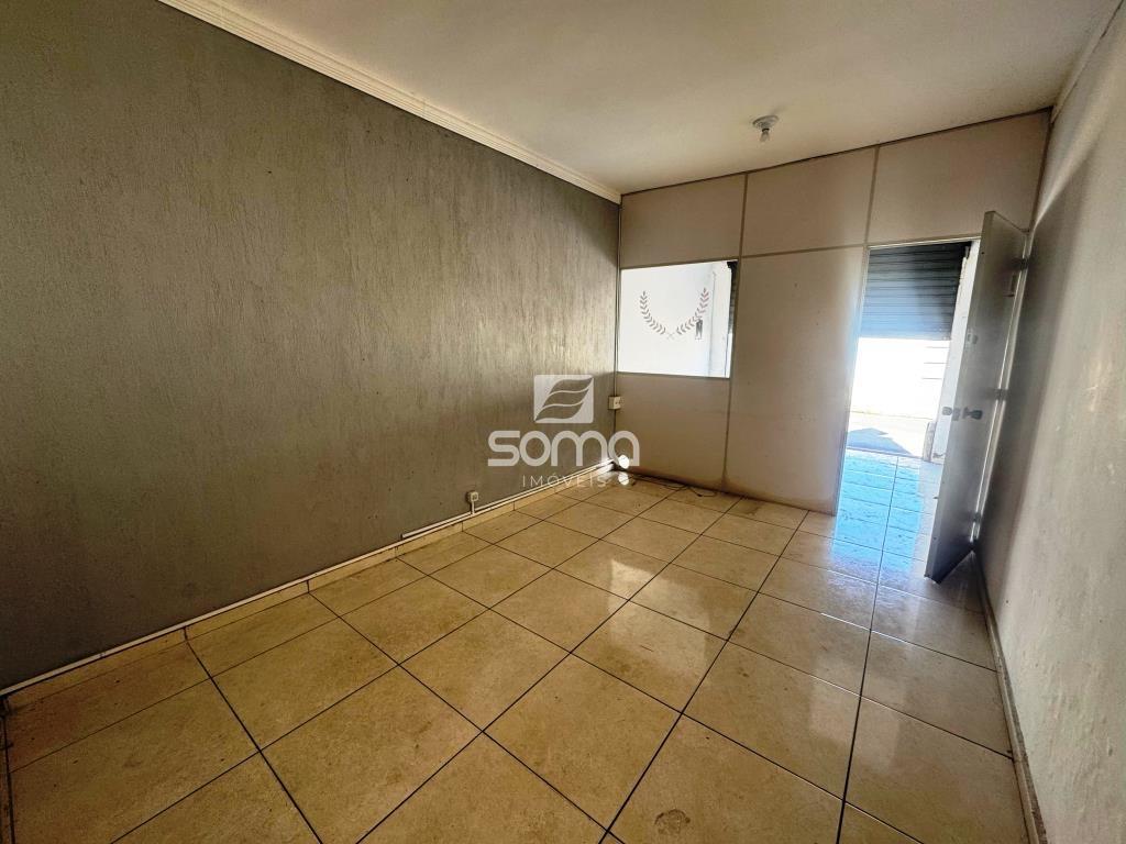 Loja para aluguel no Santo Antônio: 