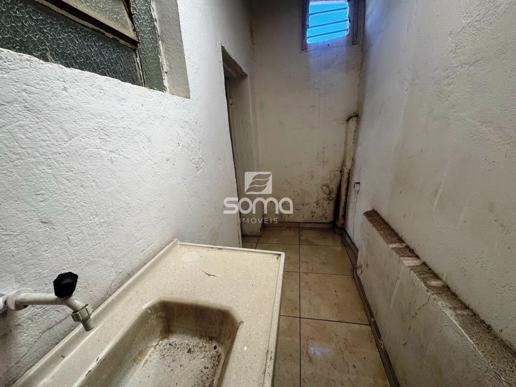 Loja para aluguel no Santo Antônio: 