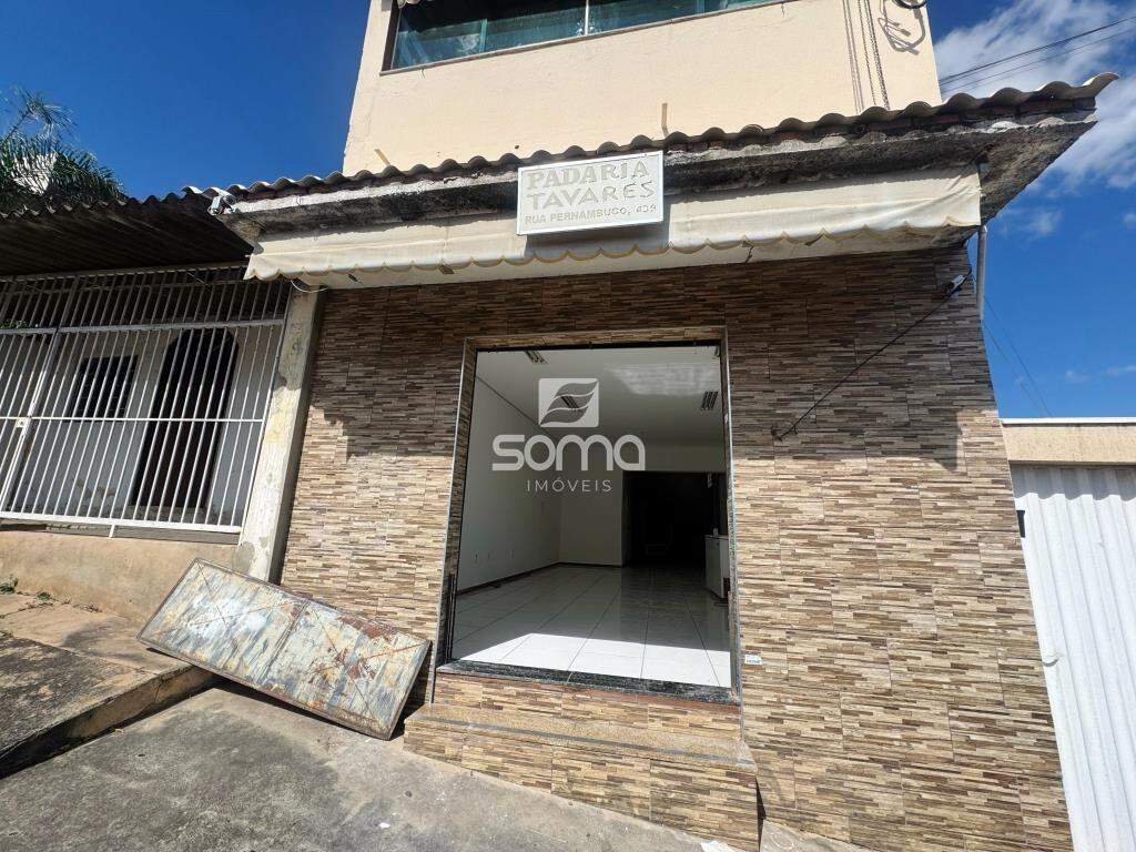 Loja para aluguel no Célvia: 