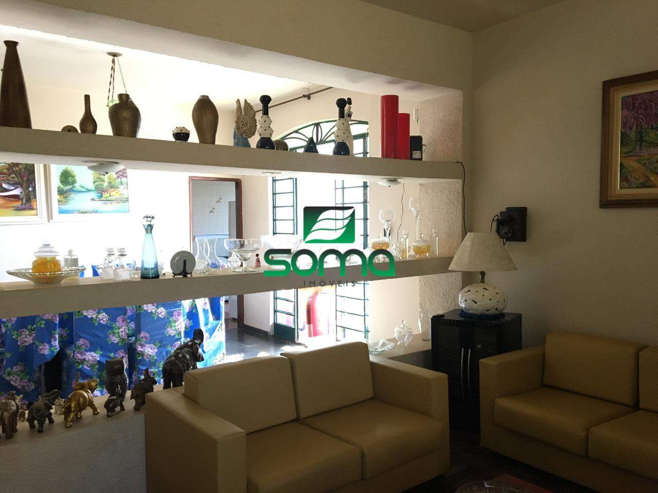 Casa à venda no Célvia: 