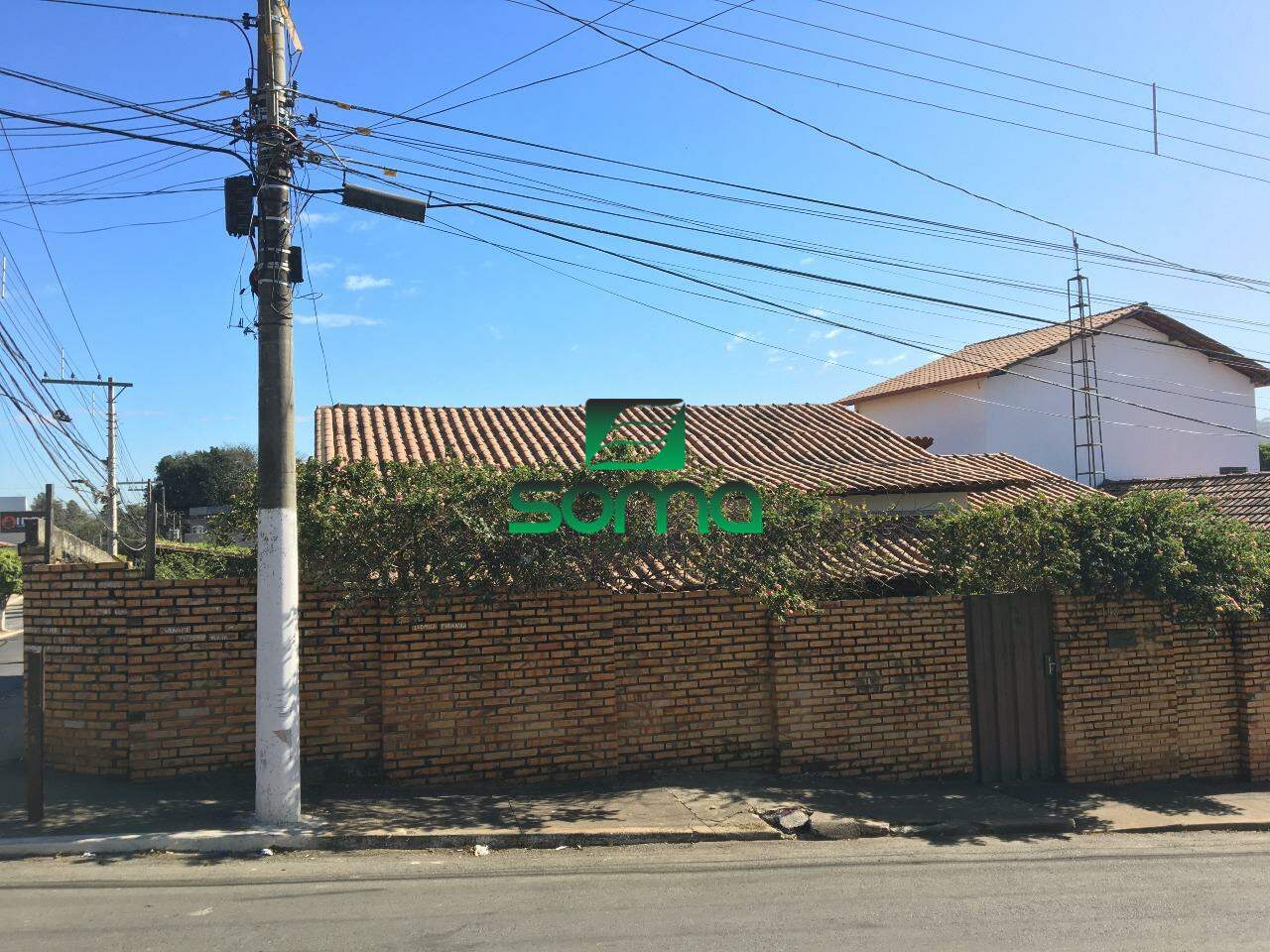 Casa à venda no Célvia: 