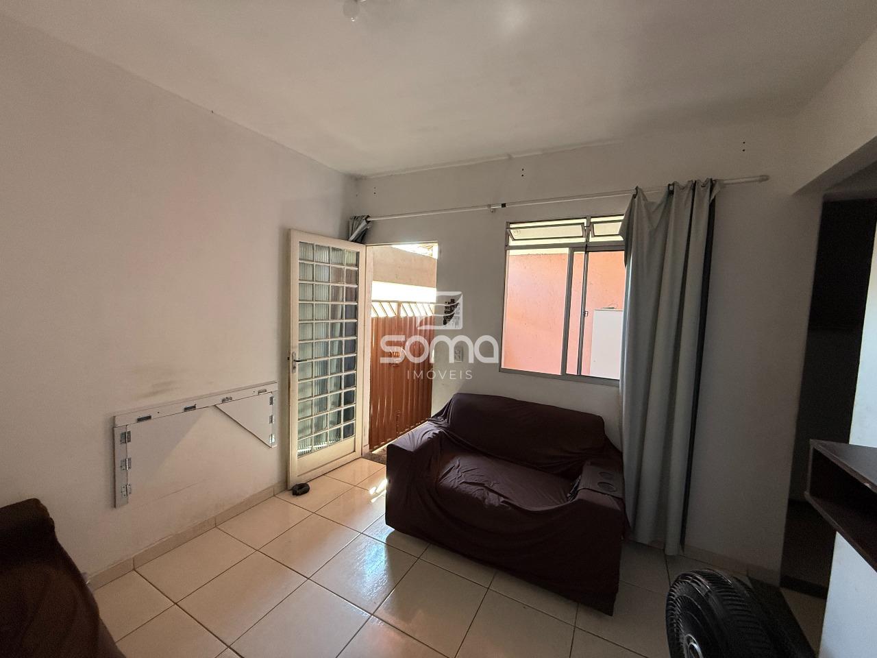 Casa Geminada à venda no Chácaras Reunidas São Vicente: 