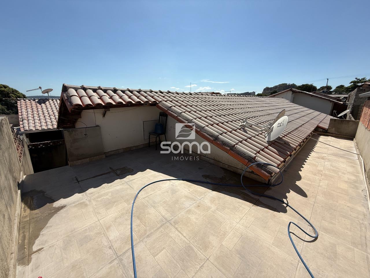 Casa Geminada à venda no Chácaras Reunidas São Vicente: 