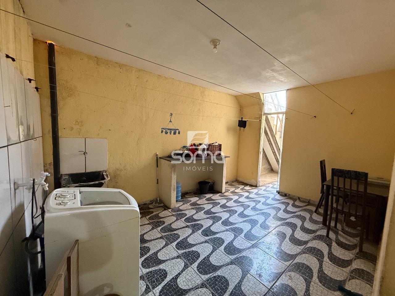 Casa Geminada à venda no Chácaras Reunidas São Vicente: 